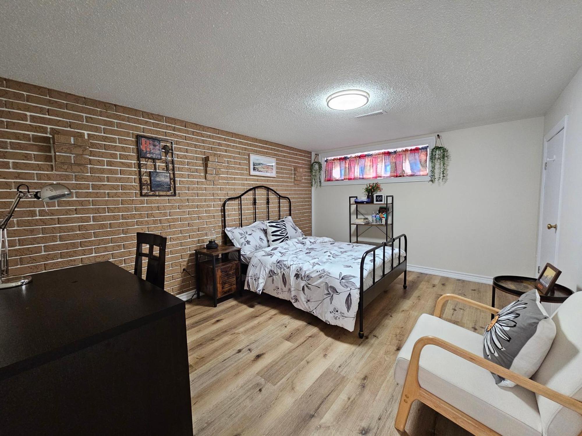 Newly-Renovated 3Br House, 12 Minutes To Airport Daire Toronto Dış mekan fotoğraf